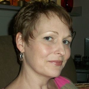 Meet your Posher, Carolyn